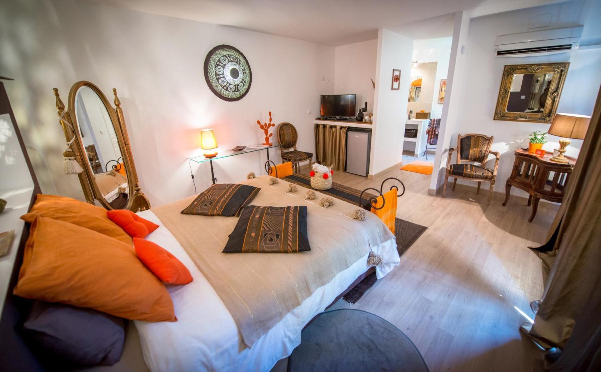 Chambre D'Hotes Villa Ambrosia Et Spa ナルボンヌ エクステリア 写真